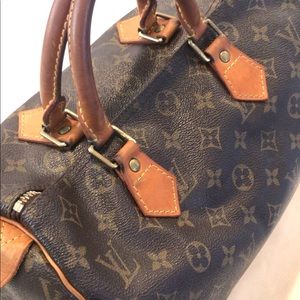 Authentic Vintage Louis Vuitton Speedy 30